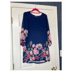 Casual spring dress! Flattering, comfortable, could be maternity!